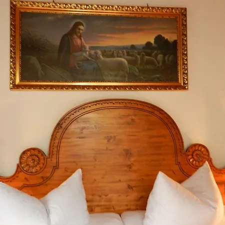Gaestehaus Alpenrose